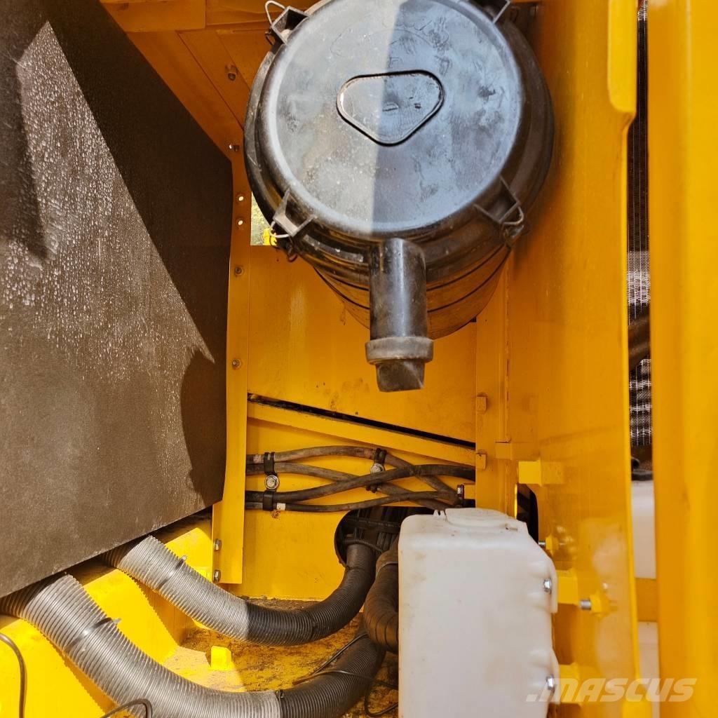 Komatsu PC 200-8 履帶式 挖土機/掘鑿機/挖掘機