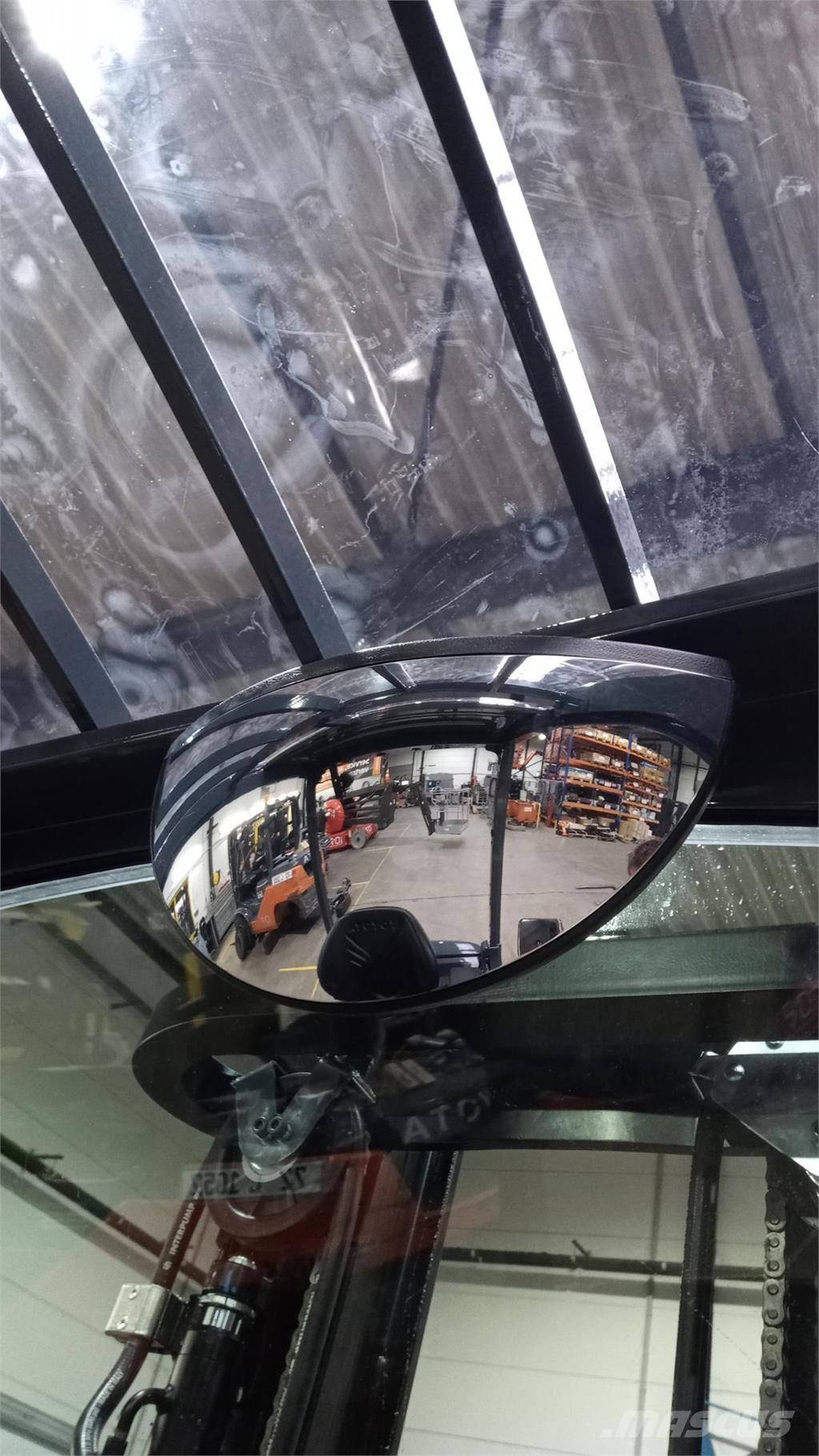 Toyota 8FBM18T 電動堆高機