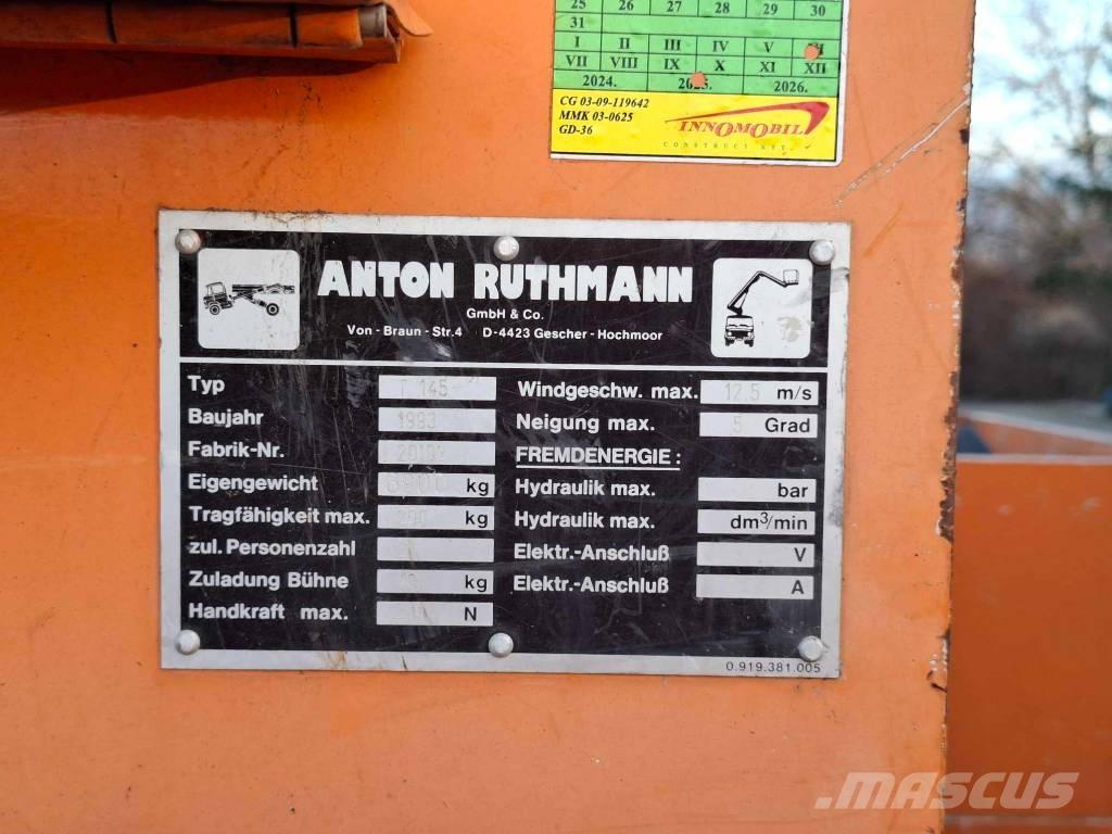 Mercedes-Benz 814 起重機卡車