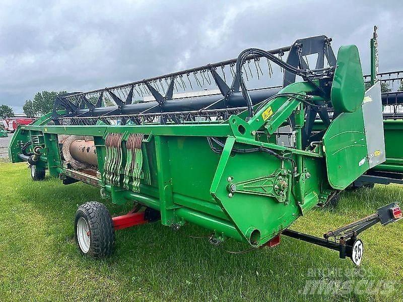 John Deere 622R 聯合收割機頭