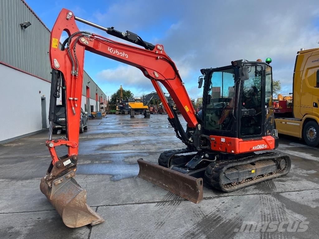 Kubota KX 060-5 小型挖土機/掘鑿機<7t(小型挖掘機)