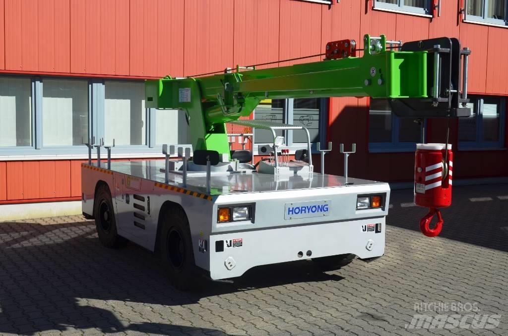 Horyong BMK-703 ECO 小型起重機