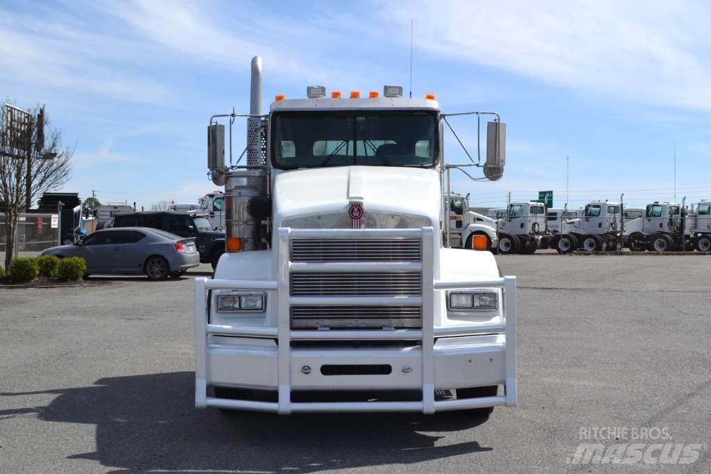 Kenworth T 800 曳引機組件