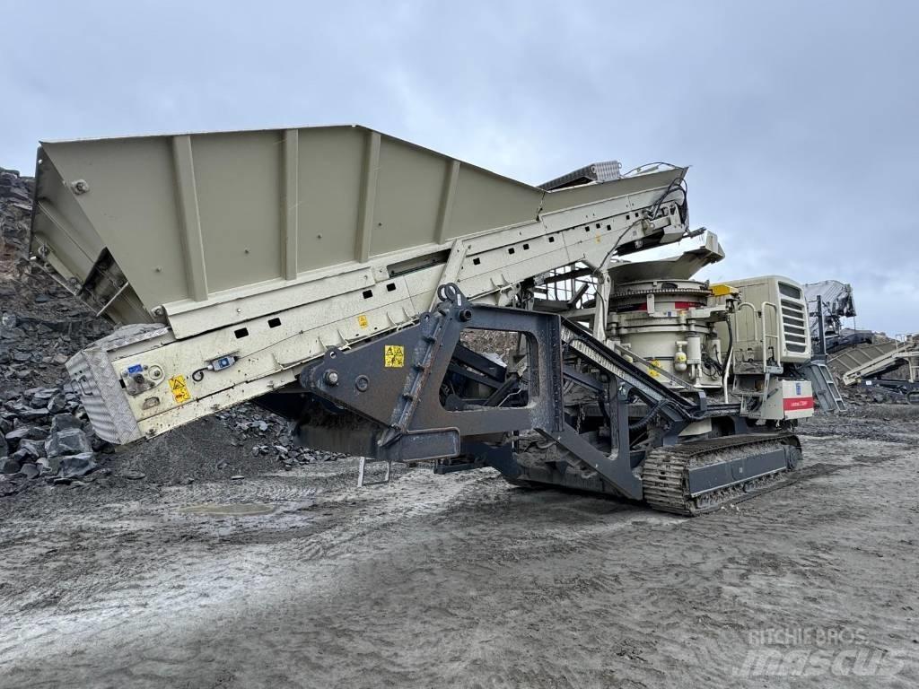 Metso LT300HP 移動式壓碎機