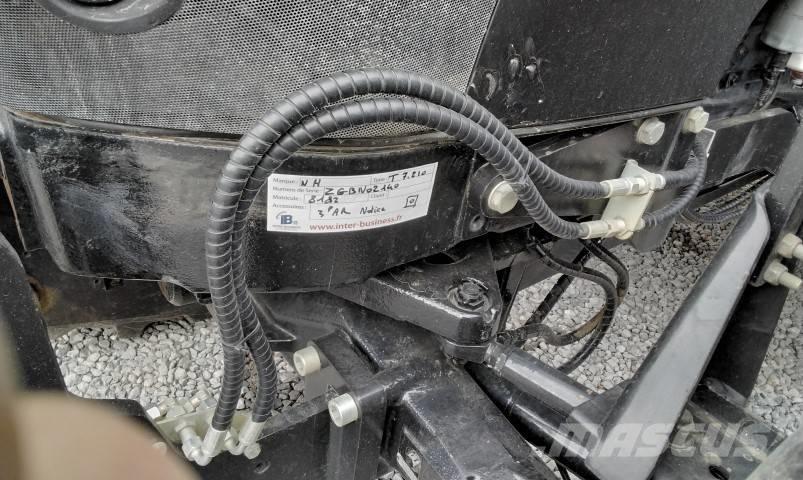 New Holland T 7.210 曳引機