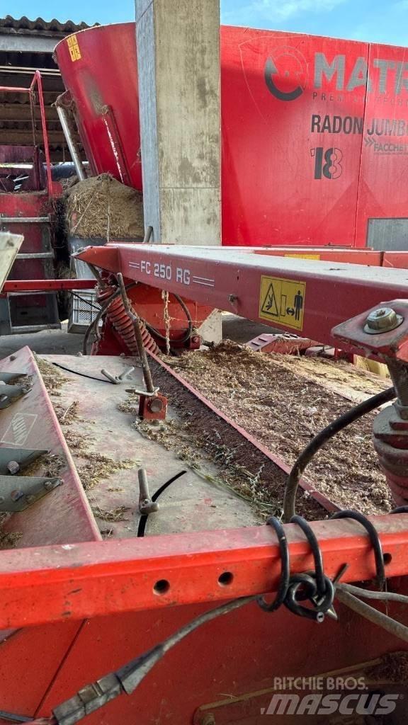 Kuhn FC 250 R G 割草調節裝置