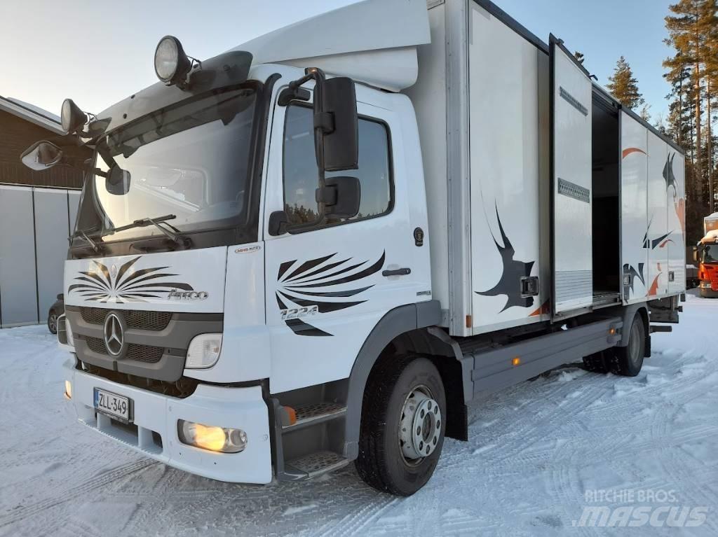 Mercedes-Benz Atego 貨箱式卡車
