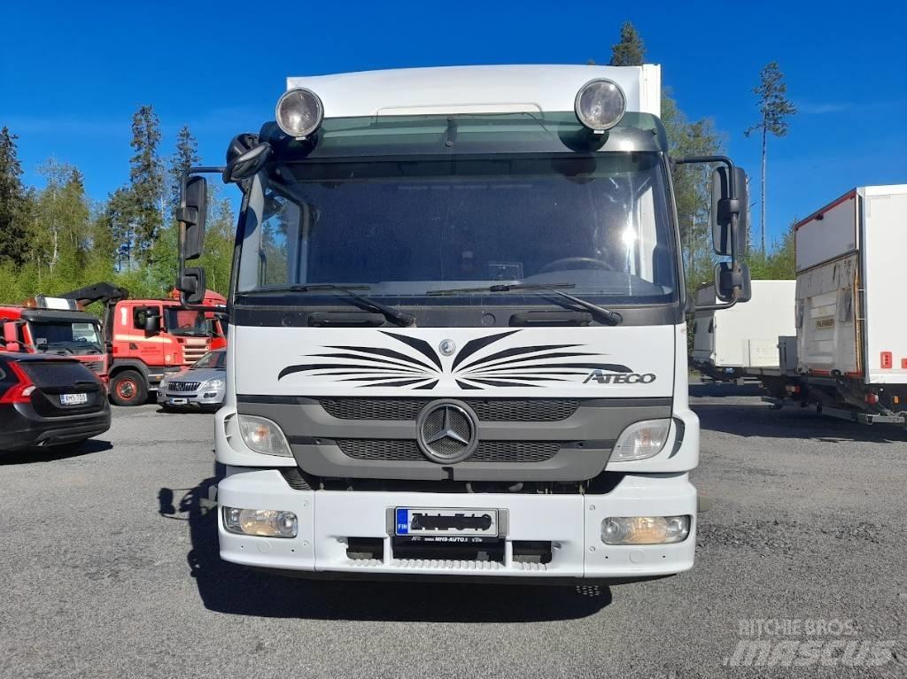 Mercedes-Benz Atego 貨箱式卡車