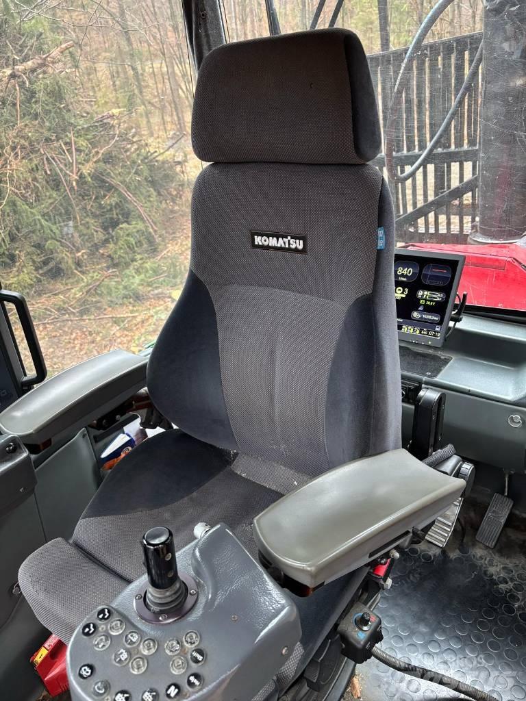 Komatsu 840.4 集運機