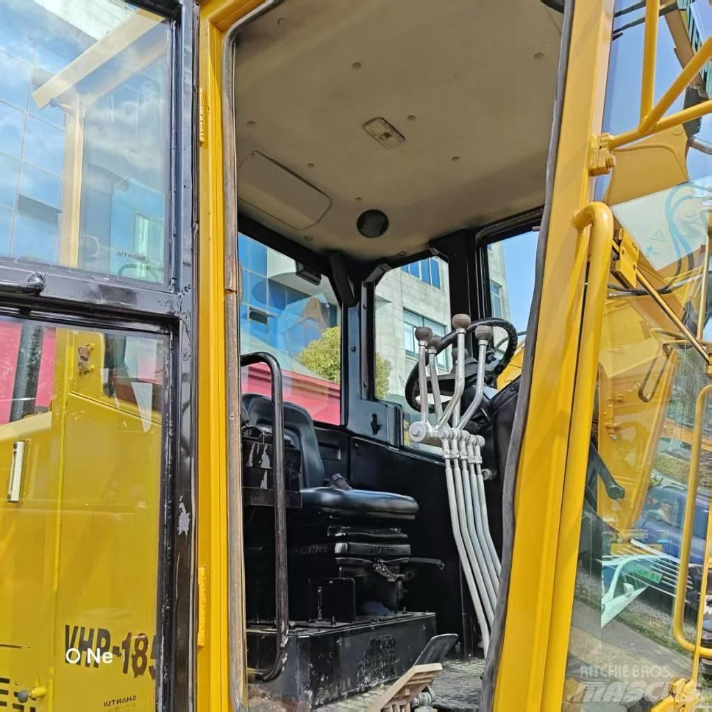 CAT 140 平土機