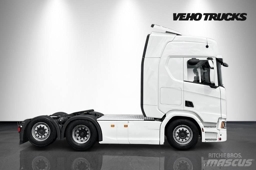 Scania R 500 6x2 曳引機組件