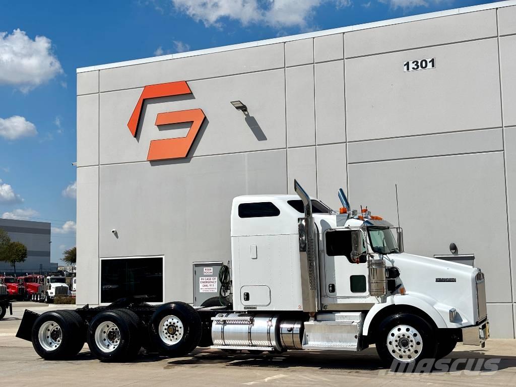 Kenworth T 800 曳引機組件