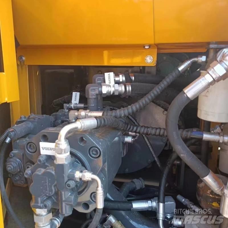 Volvo EC 140 履帶式 挖土機/掘鑿機/挖掘機