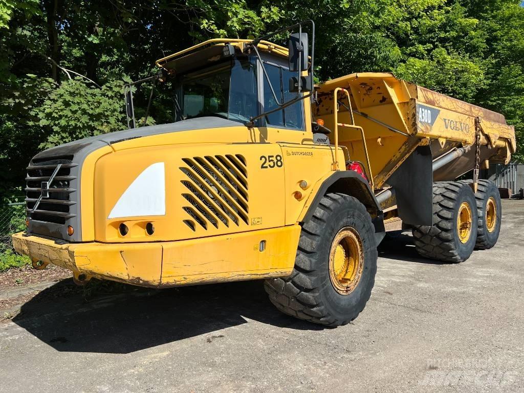 Volvo A 30 D 鉸接式起吊車