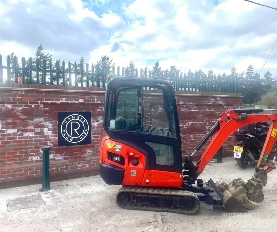 Kubota KX 016-4 小型挖土機/掘鑿機<7t(小型挖掘機)