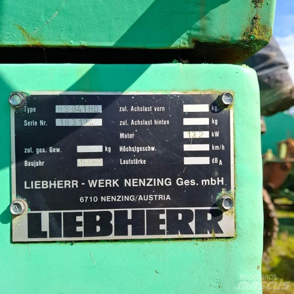 Liebherr HS 841 履帶式起重機