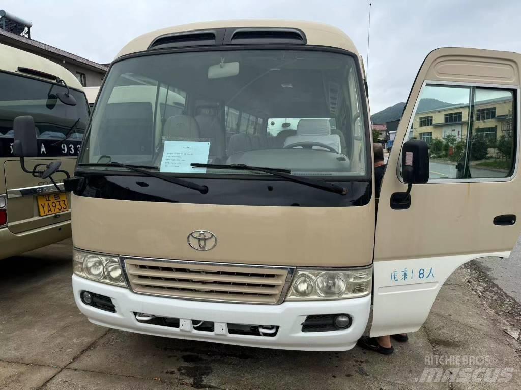 Toyota Coaster Bus 迷你巴士