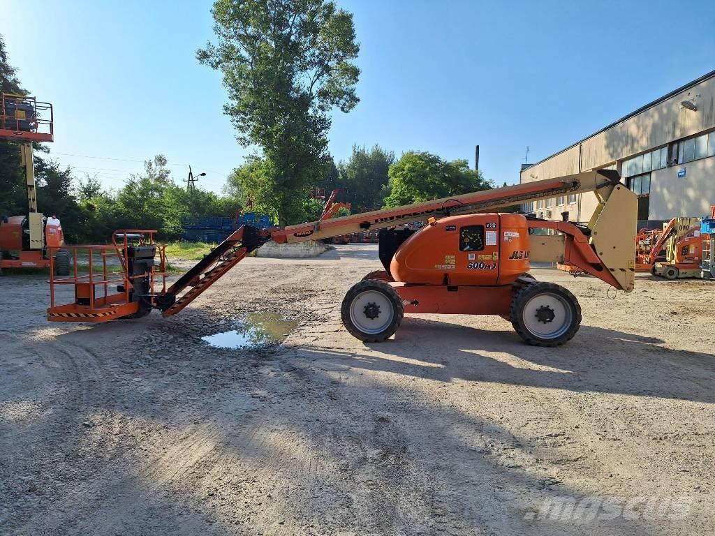 JLG 600AJ 曲臂高空作業車