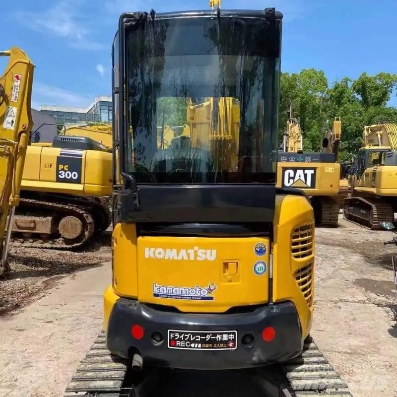 Komatsu PC 30 小型挖土機/掘鑿機<7t(小型挖掘機)