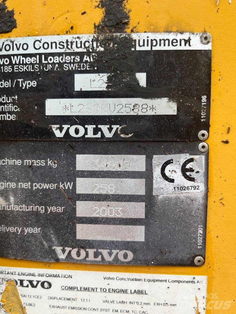 Volvo L 220 E 輪胎式裝載機