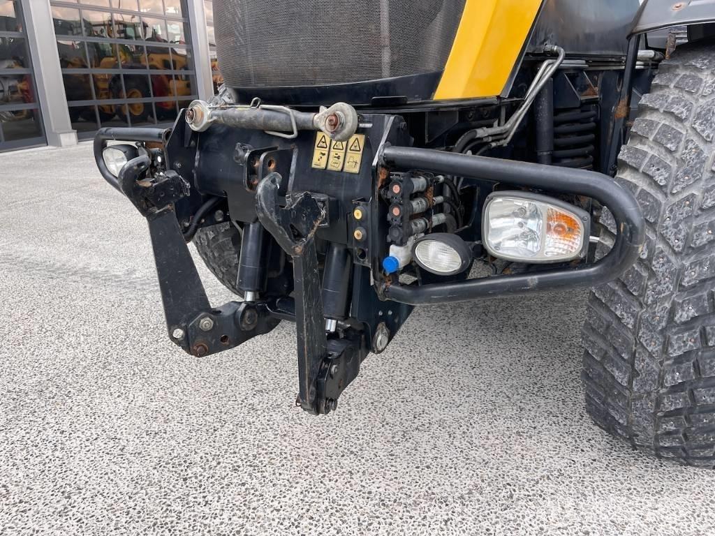 JCB Fastrac 8250 曳引機