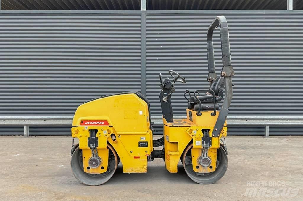 Dynapac CC1100 雙輪滾壓機