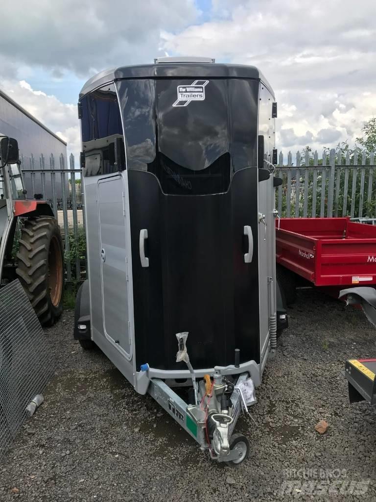 Ifor Williams HBX511 其他拖車
