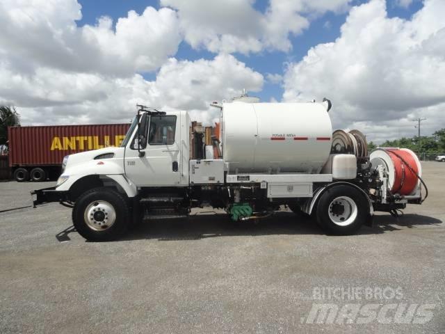 International 7500 組合/真空油槽車