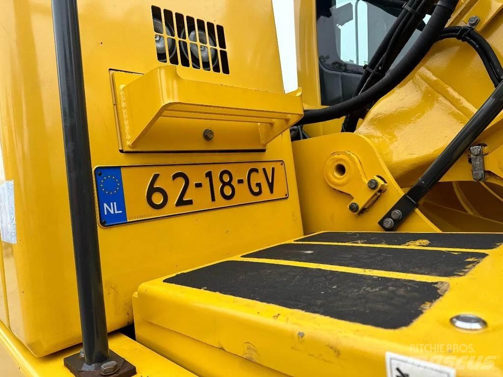 Komatsu PW160-8 旋轉式挖土機/掘鑿機/挖掘機