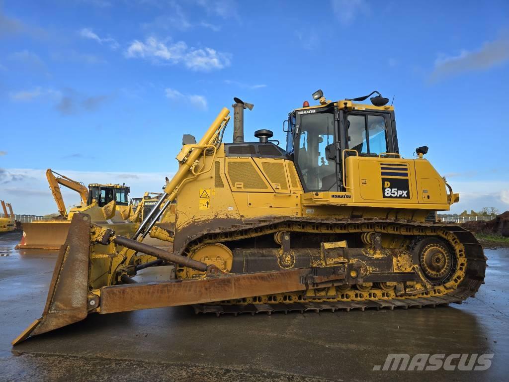 Komatsu D85PX-18 履帶推土機