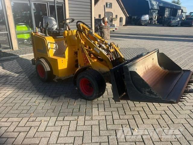 Knikmops 100 小型裝載機