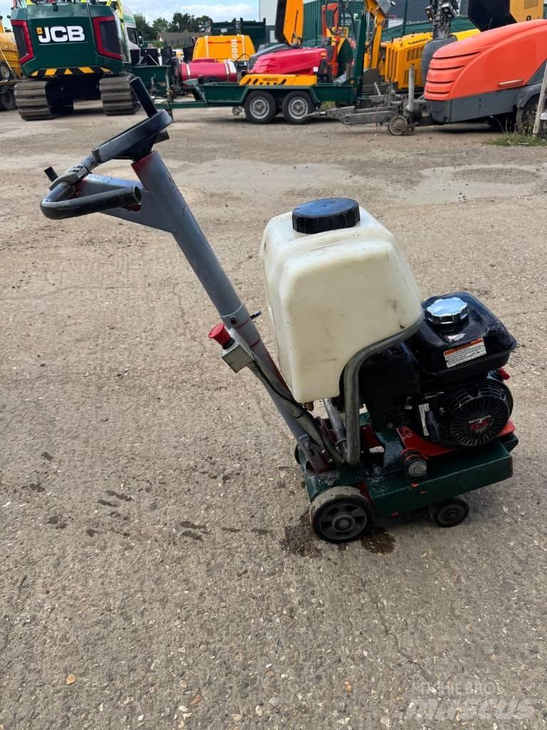 Husqvarna FS305 其他
