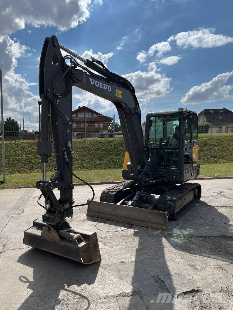 Volvo EC60E 小型挖土機/掘鑿機<7t(小型挖掘機)