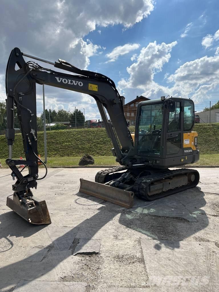 Volvo EC60E 小型挖土機/掘鑿機<7t(小型挖掘機)