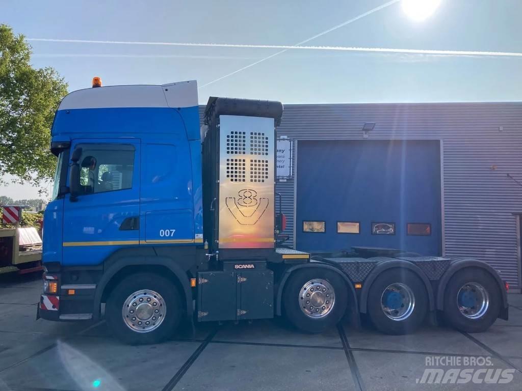 Scania R730 V8 8x4 曳引機組件