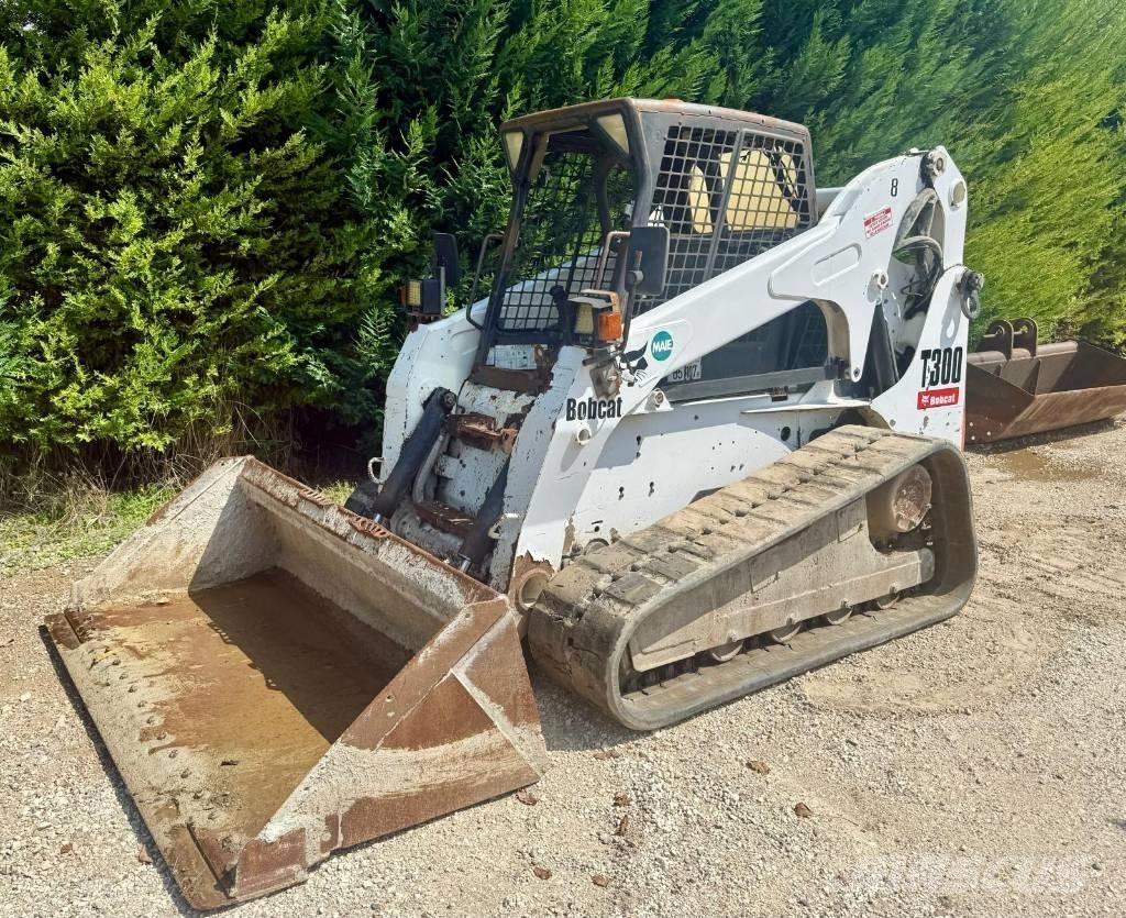 Bobcat T 300 小型裝載機