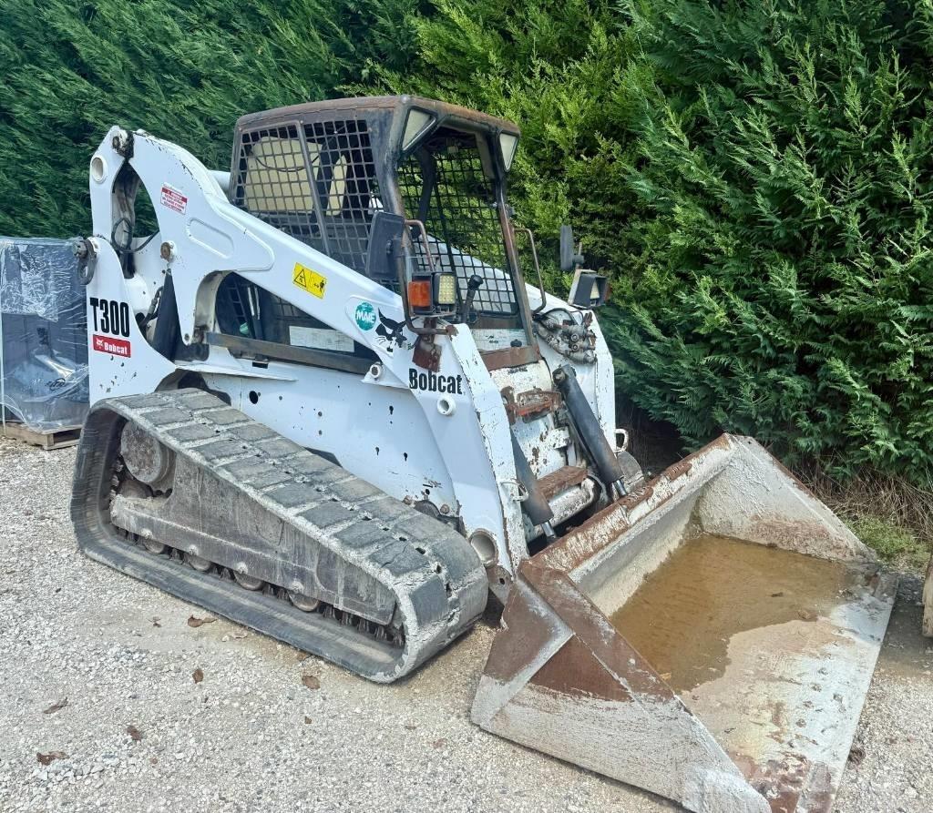 Bobcat T 300 小型裝載機