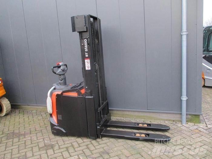 BT SPE 140L 行走控制式堆積機