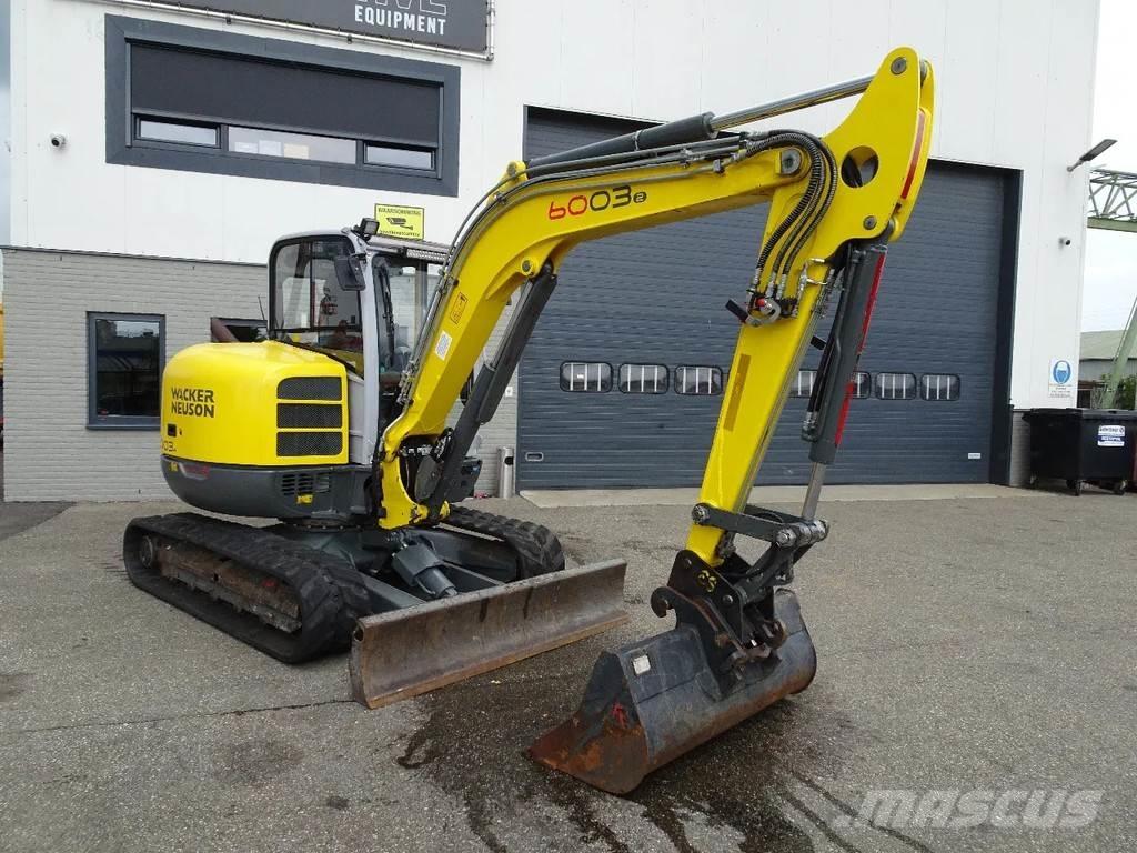 Wacker Neuson 6003 小型挖土機/掘鑿機<7t(小型挖掘機)