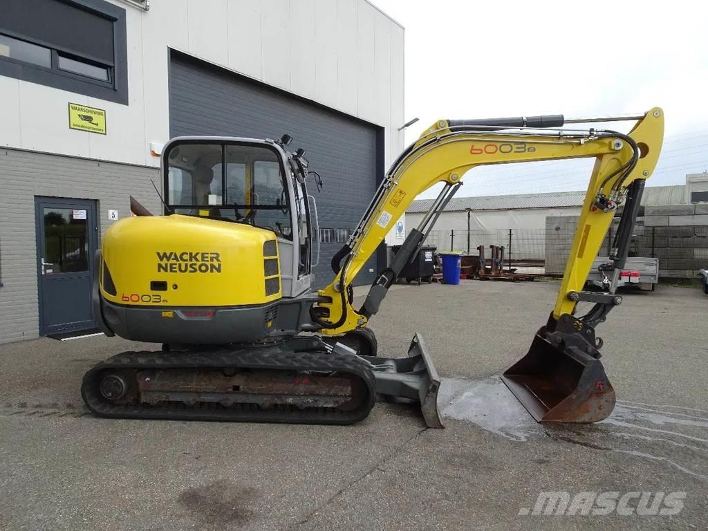 Wacker Neuson 6003 小型挖土機/掘鑿機<7t(小型挖掘機)
