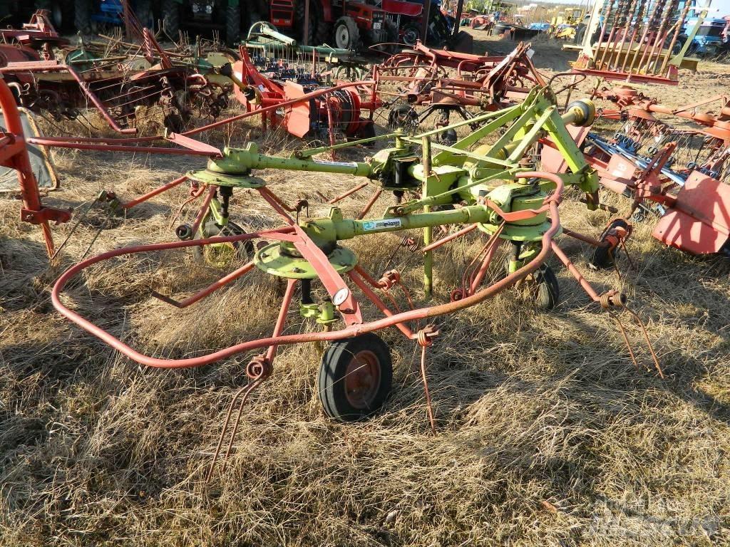 CLAAS 4 耙與翻草機