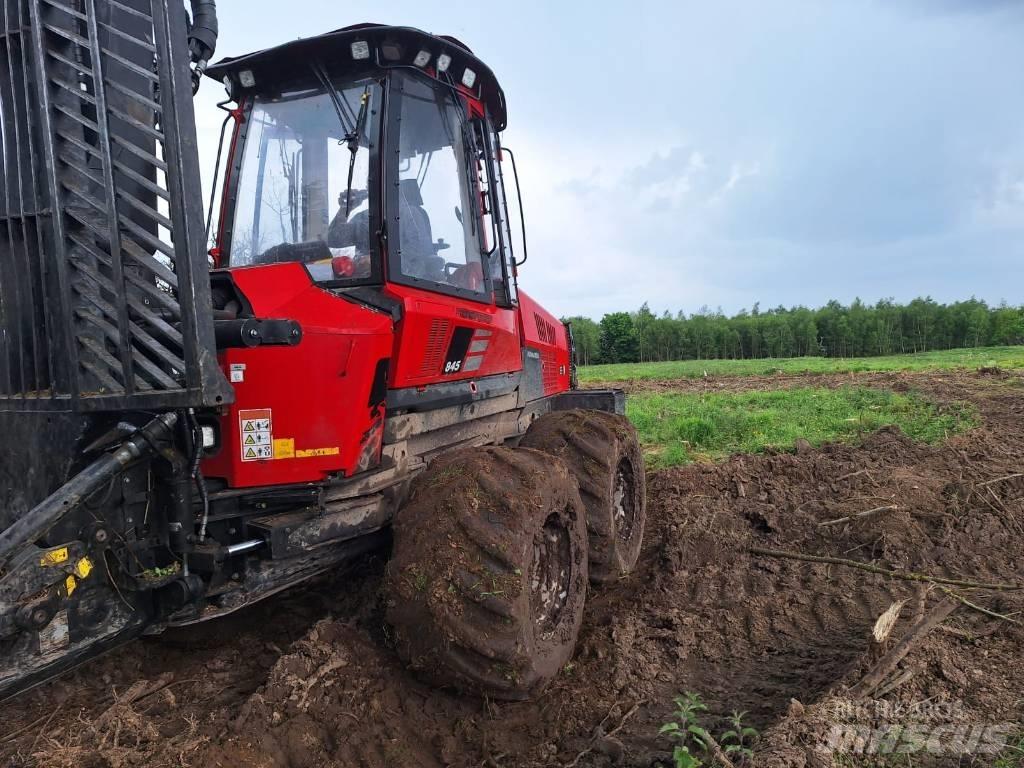 Komatsu 845 集運機
