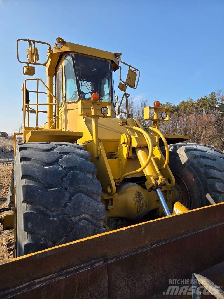 CAT 824c 輪式推土機