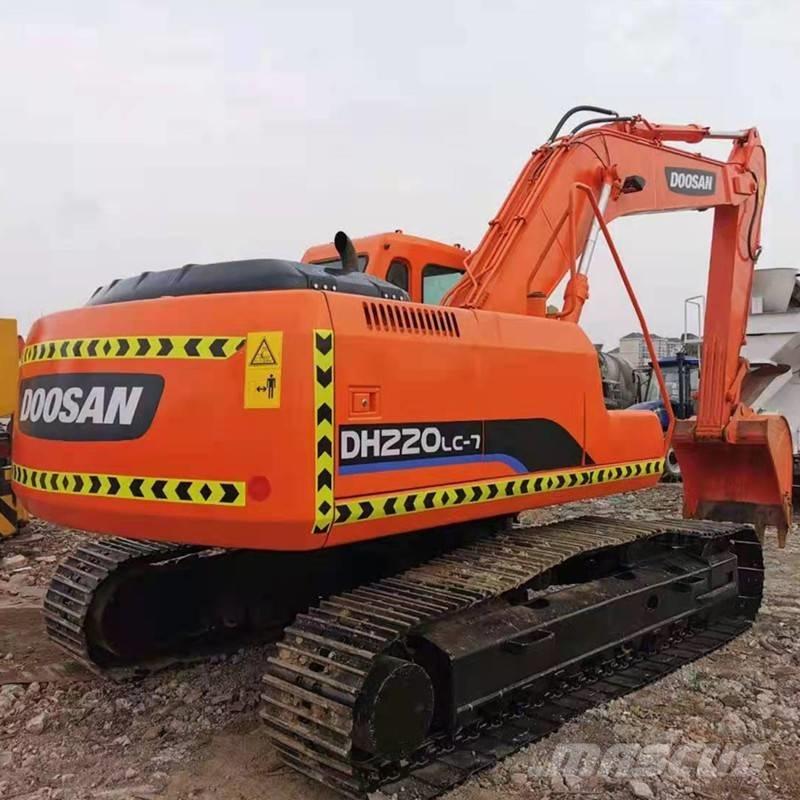 Doosan DH 220 LC-7 履帶式 挖土機/掘鑿機/挖掘機