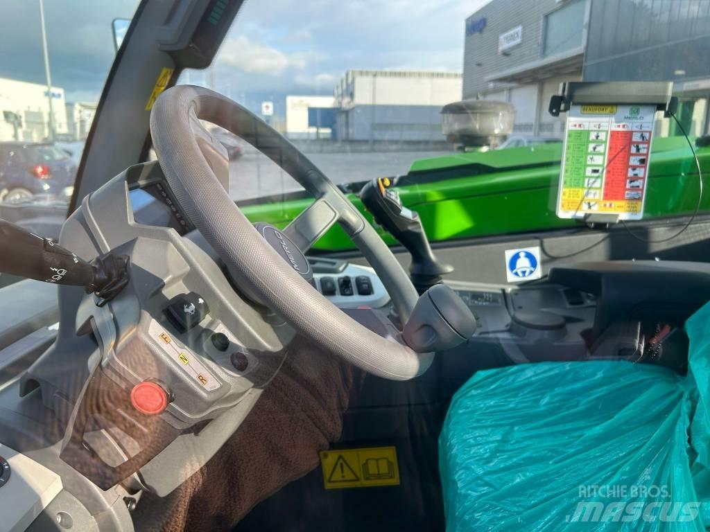 Merlo TF 35.7 農業用伸縮臂裝載機