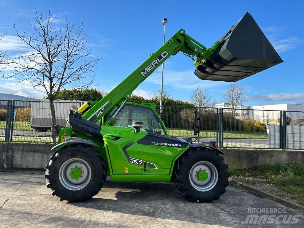 Merlo TF 35.7 農業用伸縮臂裝載機