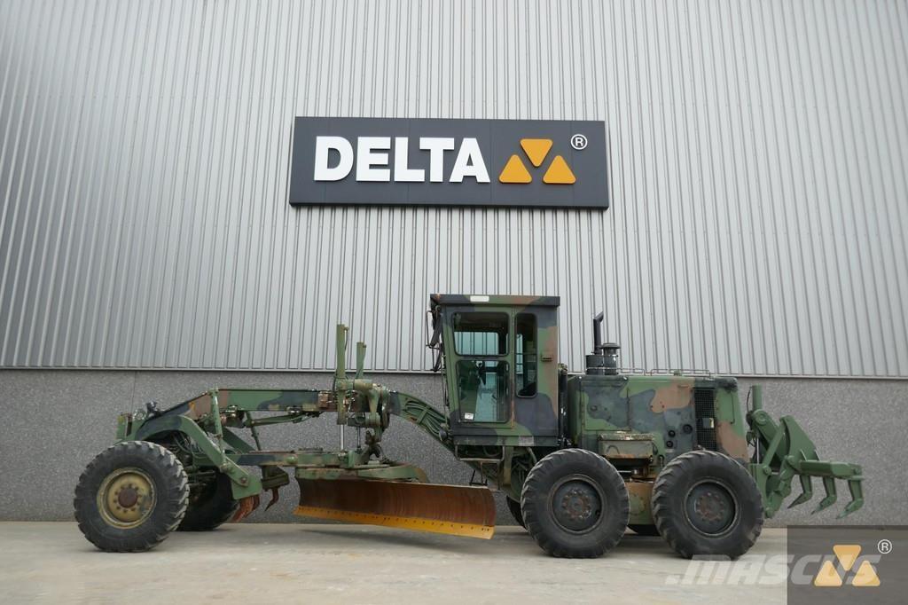 CAT 130G Ex-army 平土機