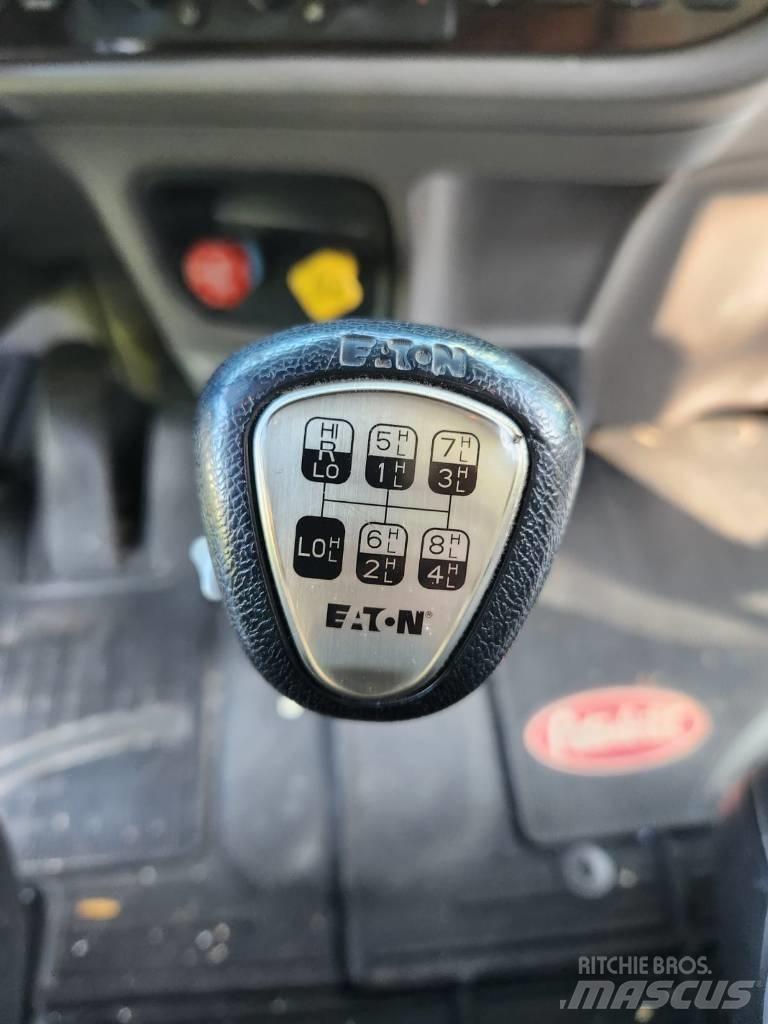 Peterbilt 389 曳引機組件