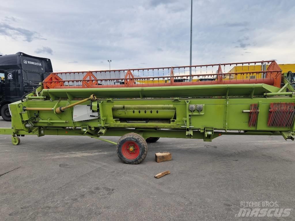 CLAAS Lexion 660 聯合收穫機