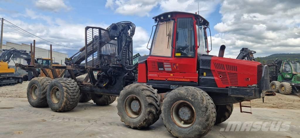 Komatsu 895 集運機